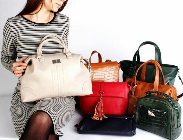 Read more about the article Правила выбора женских сумок